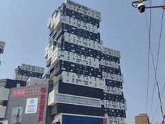 -资和信百货商场