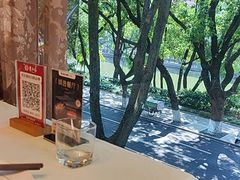 -意卡菲·欢乐聚会餐厅(华侨店)