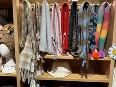 -九木杂物社(东方宝泰店)