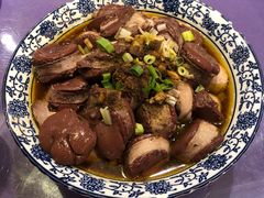 -吴记酱骨炖菜馆(西大直街店)