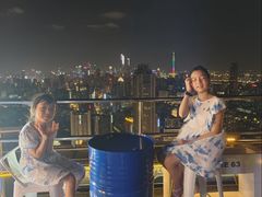 -广州中心皇冠假日酒店