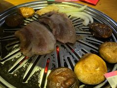 -老炉家木炭烤肉(长江国际店)