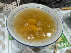 黄桃银耳羹-阿金大白·上海菜馆(新天地店)