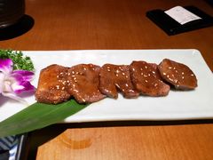 厚切牛舌-魔丼屋(日月光店)