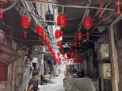 -江城燕子大排档(江汉路步行街店)