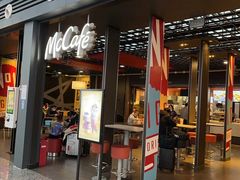 门面-麦当劳(宁波火车高铁站店)