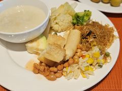 -厦门海沧正元希尔顿逸林酒店開全日餐厅