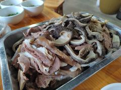 -菌海森林·非遗野生菌火锅(西山区滇池路摩根道店)