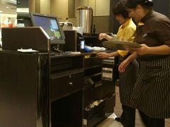 -必胜客(城西银泰店)