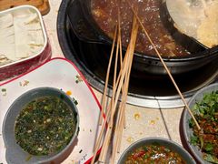 -钢管厂五区小郡肝串串香火锅(梅川路店)