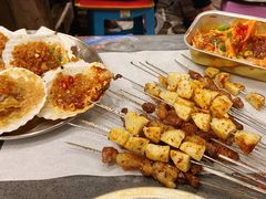 -破瓦寒窑·地摊烤羊排