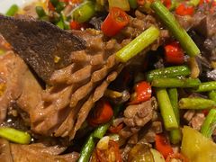 -房县土本味土鸡汤特色餐厅(沌口店)