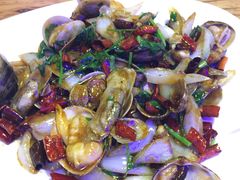 -鼎原力量东北吊炉烧烤(临河街店)