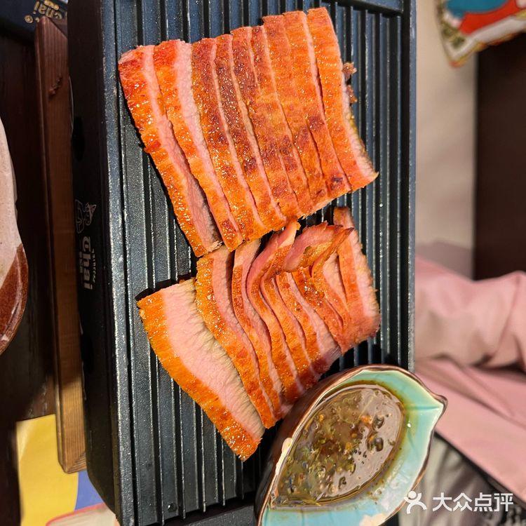 服务态度超好，果然是火爆魔都十年的泰国料理