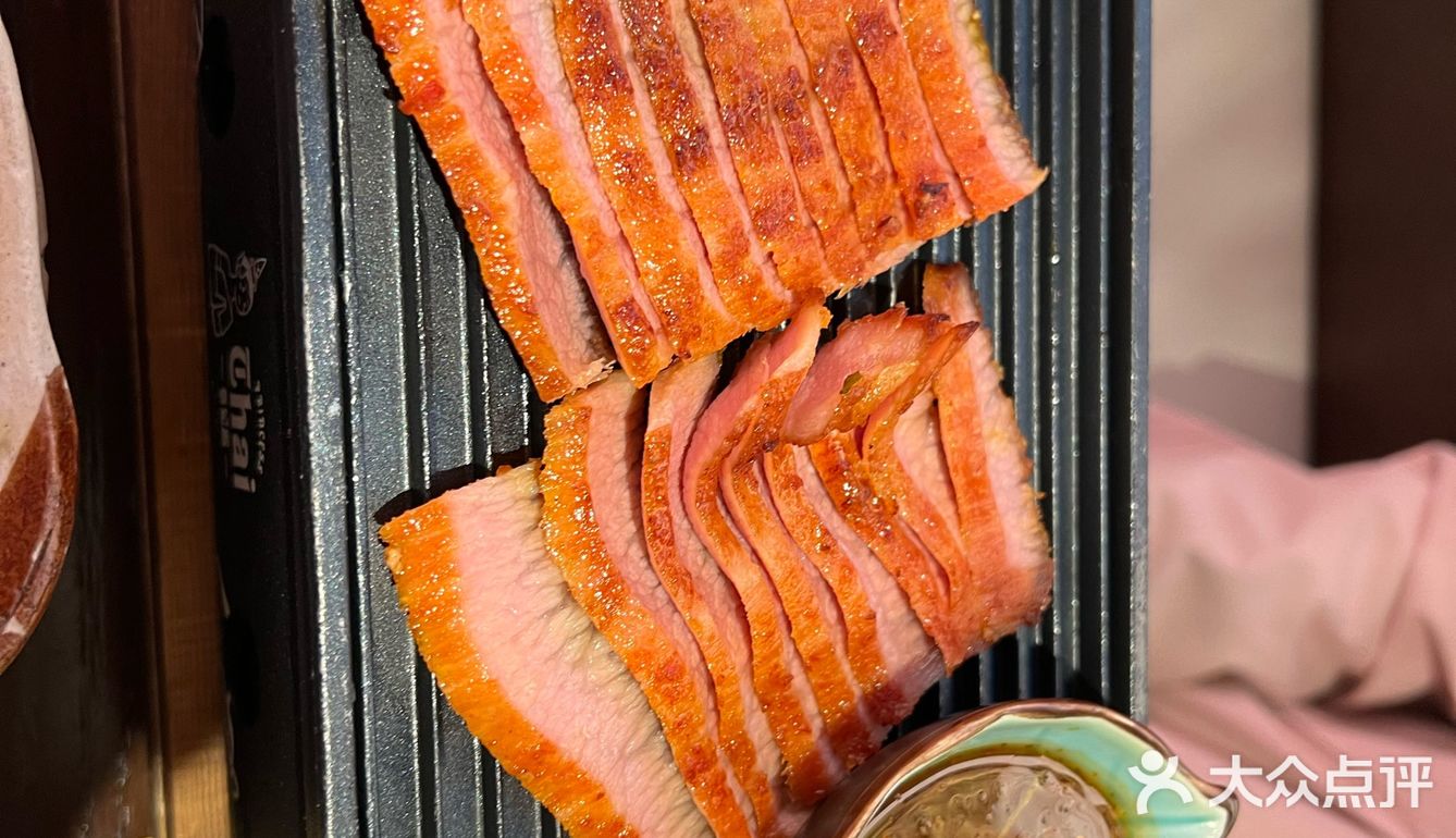 服务态度超好，果然是火爆魔都十年的泰国料理