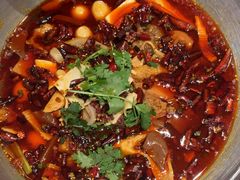 -川流不息·地道川菜·小龙虾(松东路店)