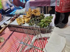 -金陵大勇烧烤·小龙虾·海鲜大咖(竹山路店)