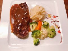 -宝莱纳啤酒花园餐厅PAULANER BRAUHAUS Nanjing(广州路店)