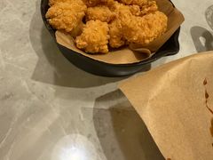 -必胜客(尹山湖歌林公园店)