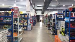 -逝水玩具折扣店