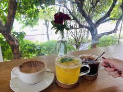 -花房咖啡 FLOWER YIN COFFEE