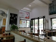 大堂-草桥清真牛肉锅贴扁食店
