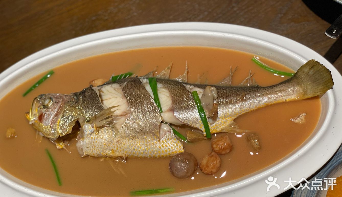 荣小馆