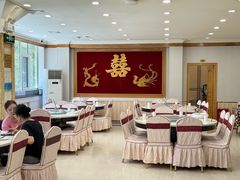 -迎宾楼(解放西街店)