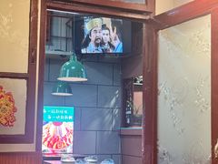 -超越炭火牛蛙火锅鸡(河东店)
