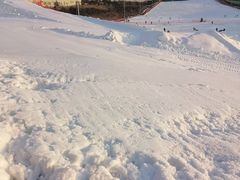 -华彬猛犸滑雪场