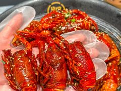 -肥肥虾庄·金牌油焖大虾(杨园滨江时代walk店)