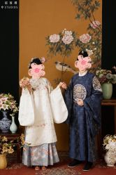 -绽放摄胶片摄影工作室