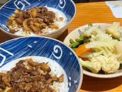 -红猪卤肉饭(大西洋美食城店)