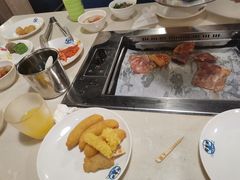 -爱客得牛排海鲜烤肉·火锅自助(春熙路黑金好店)