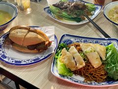 墨鱼干捞面-路环码头面馆