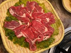 -鲁朗纳麦石锅鸡庄园