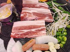 豚豚家五花肉-豚豚家돈돈가韩国锅盖烤肉(新北万达店)