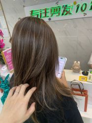点击看大图 -秦·专注剪发