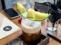 -Mark&Mars Restaurant