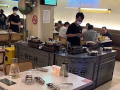 -白仁仔· 活烤海鲜 宵夜(豫园店)