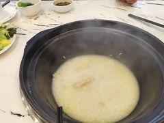 -德兴show鲜·蒸汽海鲜火锅餐厅(格创悦里店)