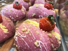 草莓开口笑-BreadTalk面包新语·烘焙蛋糕(金光华广场店)