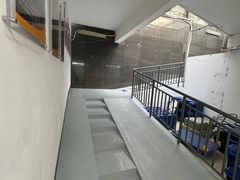 -安东易迷你仓自助寄存仓库(文定路店)