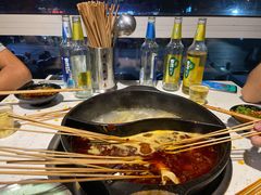 -钢管厂五区小郡肝串串香(奥克斯广场锦城万达店)