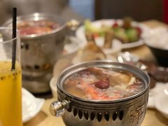 -雍和会海鲜姿造自助(湖东路店)