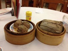 糯米鸡和山竹牛肉球-凤城酒家(渣华道)