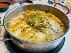 -德林酸菜鱼火锅(南丹店)