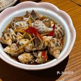 同事生日选择来这家日料餐厅，我们坐了包间，私密性很好