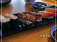 吞拿鱼沙律寿司-万岁寿司(万国店)