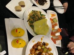 -皇城根·烤鸭·鱼头·家常菜(欧亚大观乐活城店)